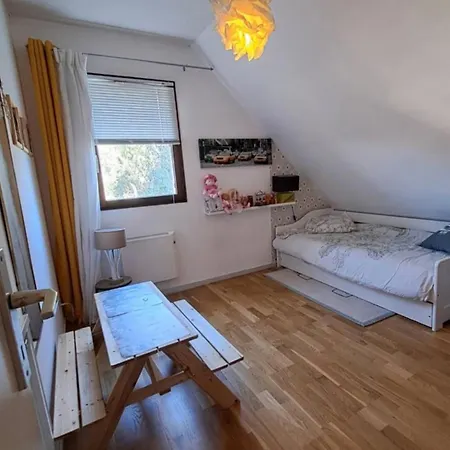 Vakantiehuis Jolie Au Calme 700 M De La Plage *