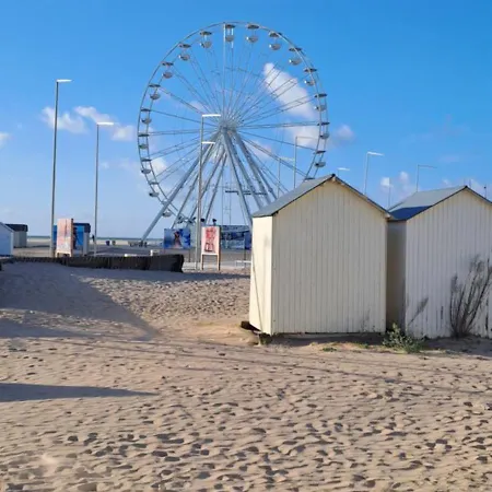 Jolie Au Calme 700 M De La Plage *